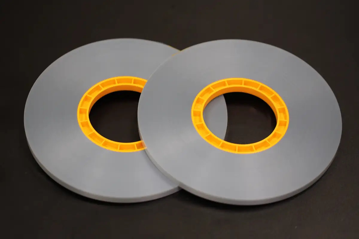 Heat-Activated Cover Tape KM10